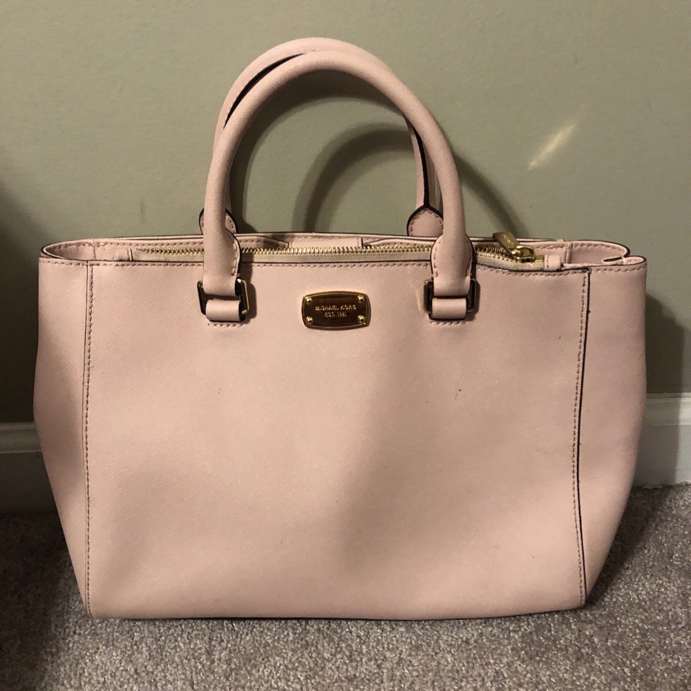 Michael Kors purse